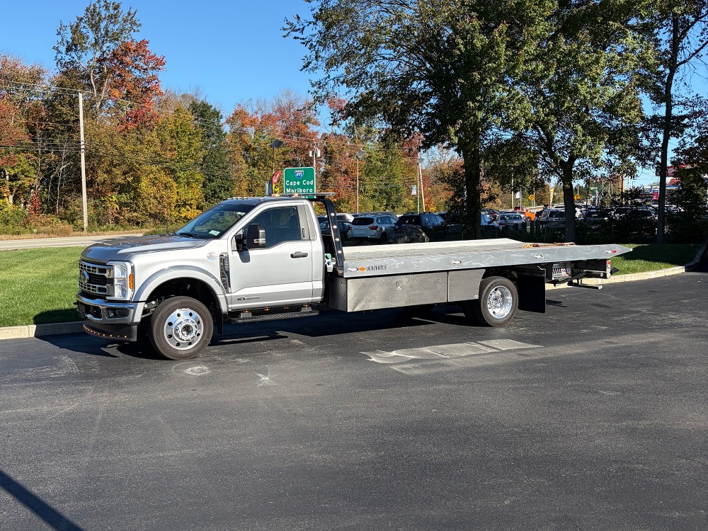 2024 Ford F550 Rollback (Key# 5310) 3